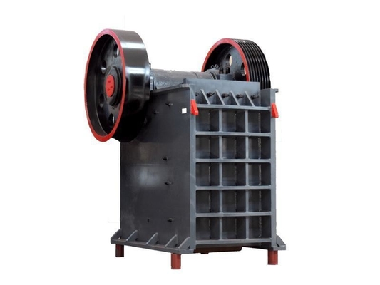 광산 분쇄는 스크린 플랜트 55kw 모터 전력으로 쉬운 턱 분쇄기를 만들었습니다.