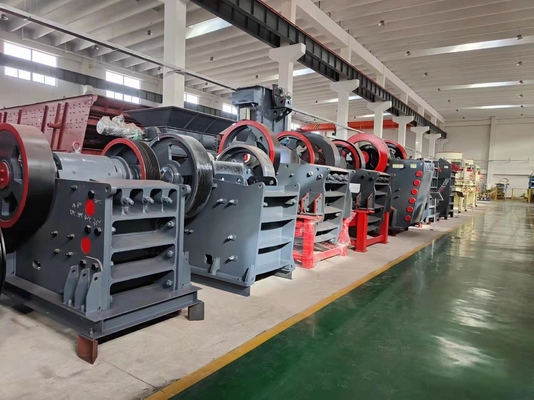 시장에서 55-75kw 모터 전력으로 600*900mm 석회암 턱 크레셔를 직접 판매