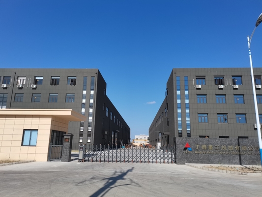 도로 건설 사용자 정의를위한 압축 장비 VSI-7611 충격 분쇄기