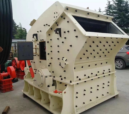 합성 충격 분쇄 제조 생산 라인 입구 크기 300-700mm 첨단 기술
