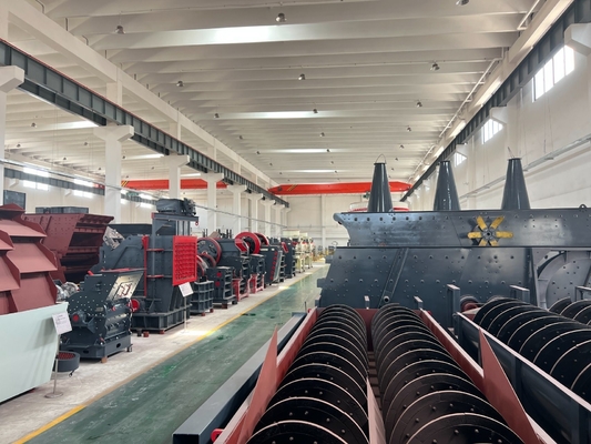 모터 전력 11-18.5kw 내 T / H 100-350tph 용량의 나선 모래 세척기